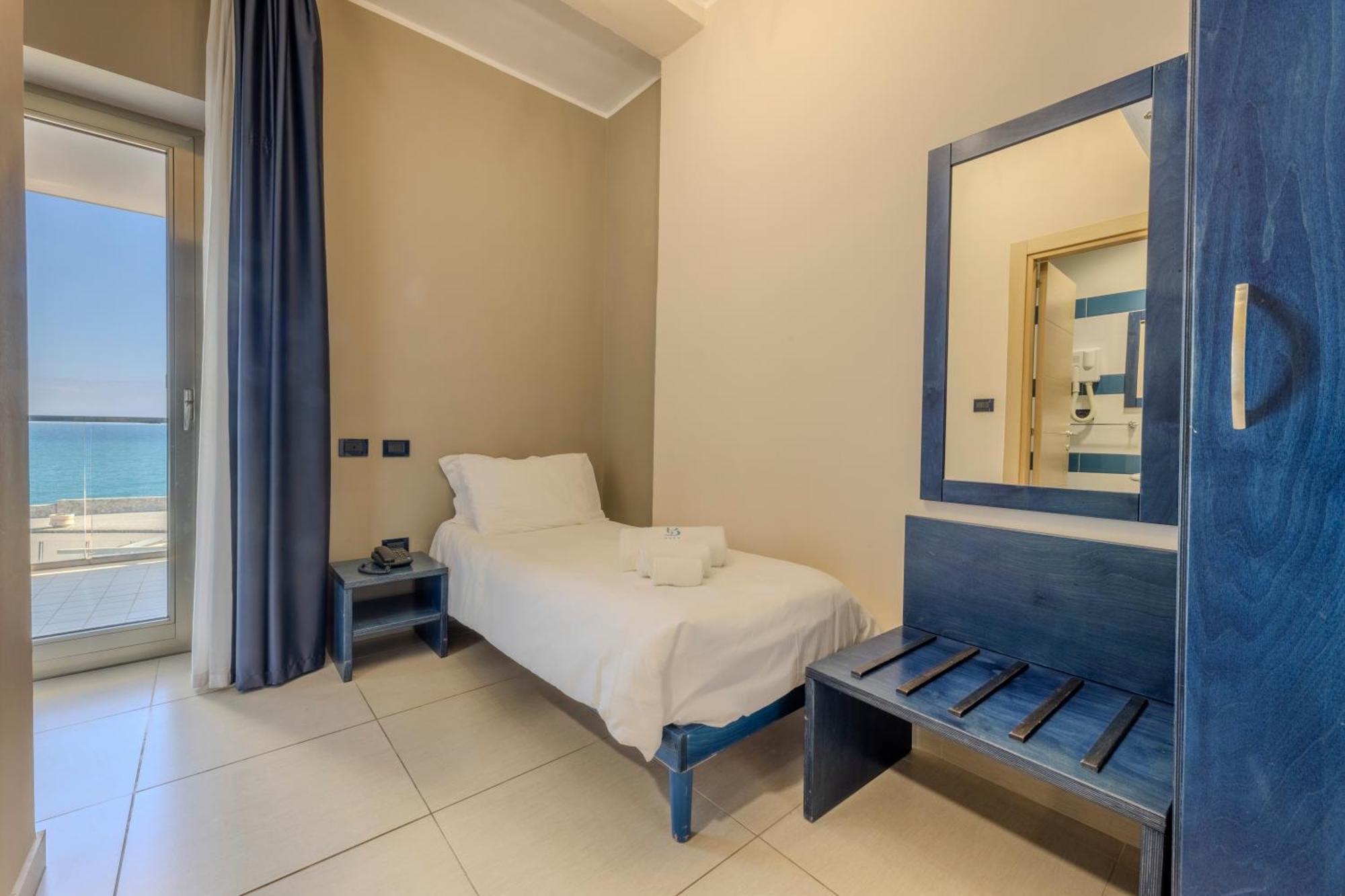 Hotel Belvedere Torre dell'Orso Room photo